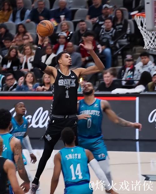 文班亚马21分钟+21正负值，一人之力掌控雷霆禁区攻防