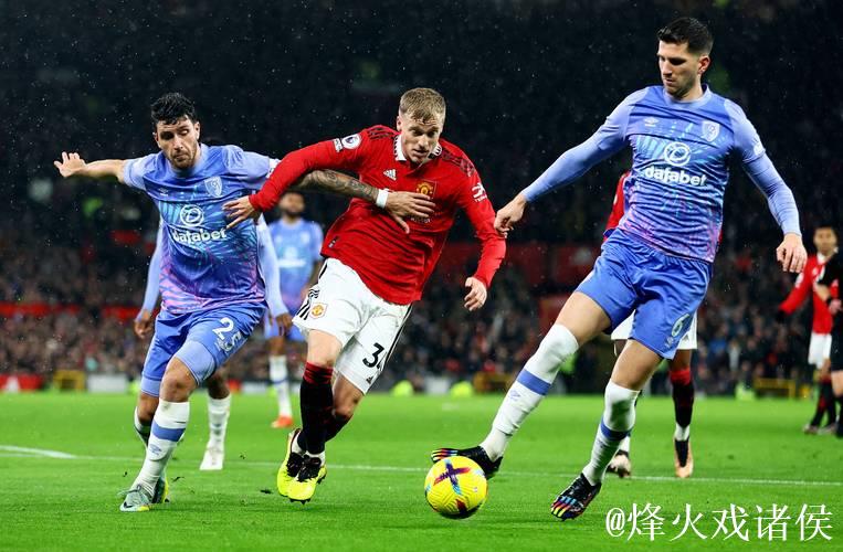 曼联vs伯恩茅斯半场射门24次,为本赛季英超射门最多的上半场 曼联vs伯恩茅斯半场射门24次,为本赛季英超射门最多的上半场